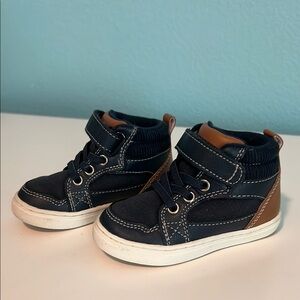 Blue and White High-Top Sneakers with Velcro Strap